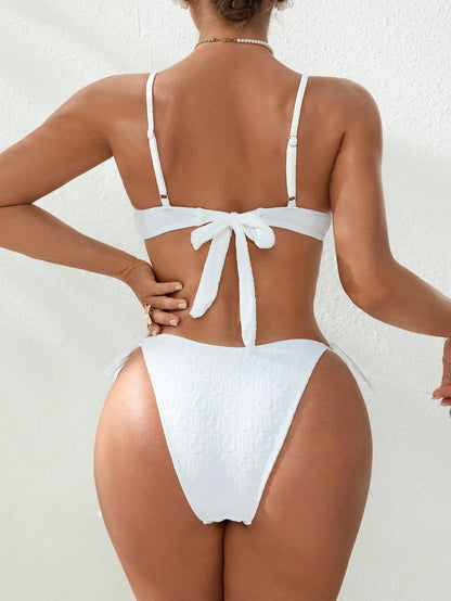 Women'S Pure White Textured Fabric Underwire Push-Up Adjustable Strap Side-Tie Fashionable Casual Sexy 2-Piece Bikini Swimwear