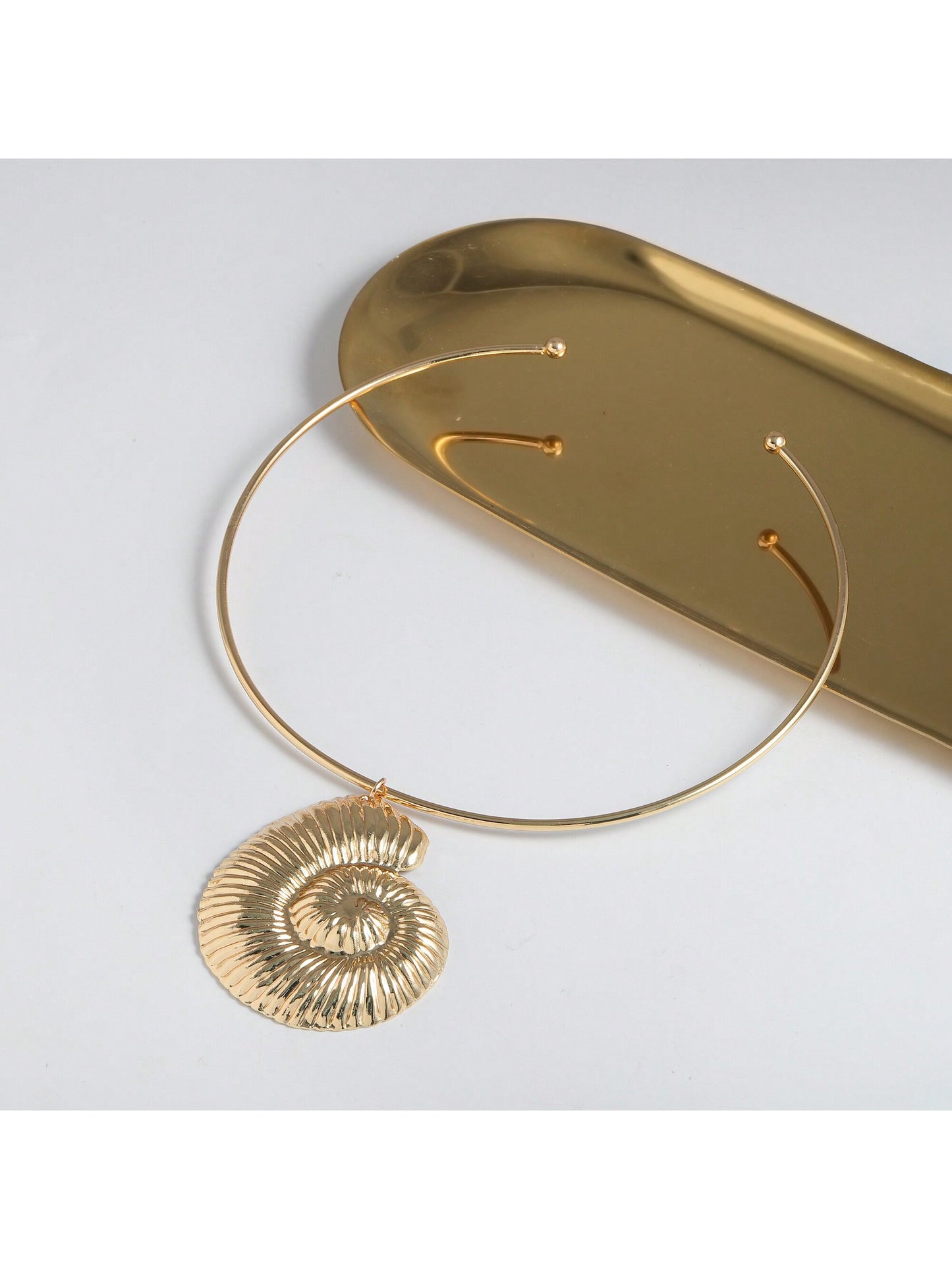 1Pc Exaggerated Unique Spiral Metallic Necklace, Perfect for Beach Vacation and Party