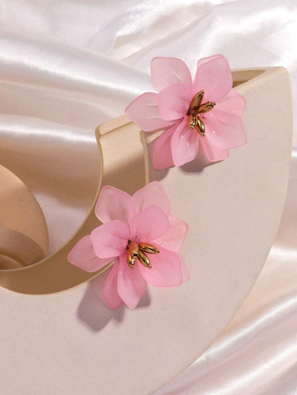 1Pair Elegant 3D Floral Petal Earrings, Suitable for Daily Wear