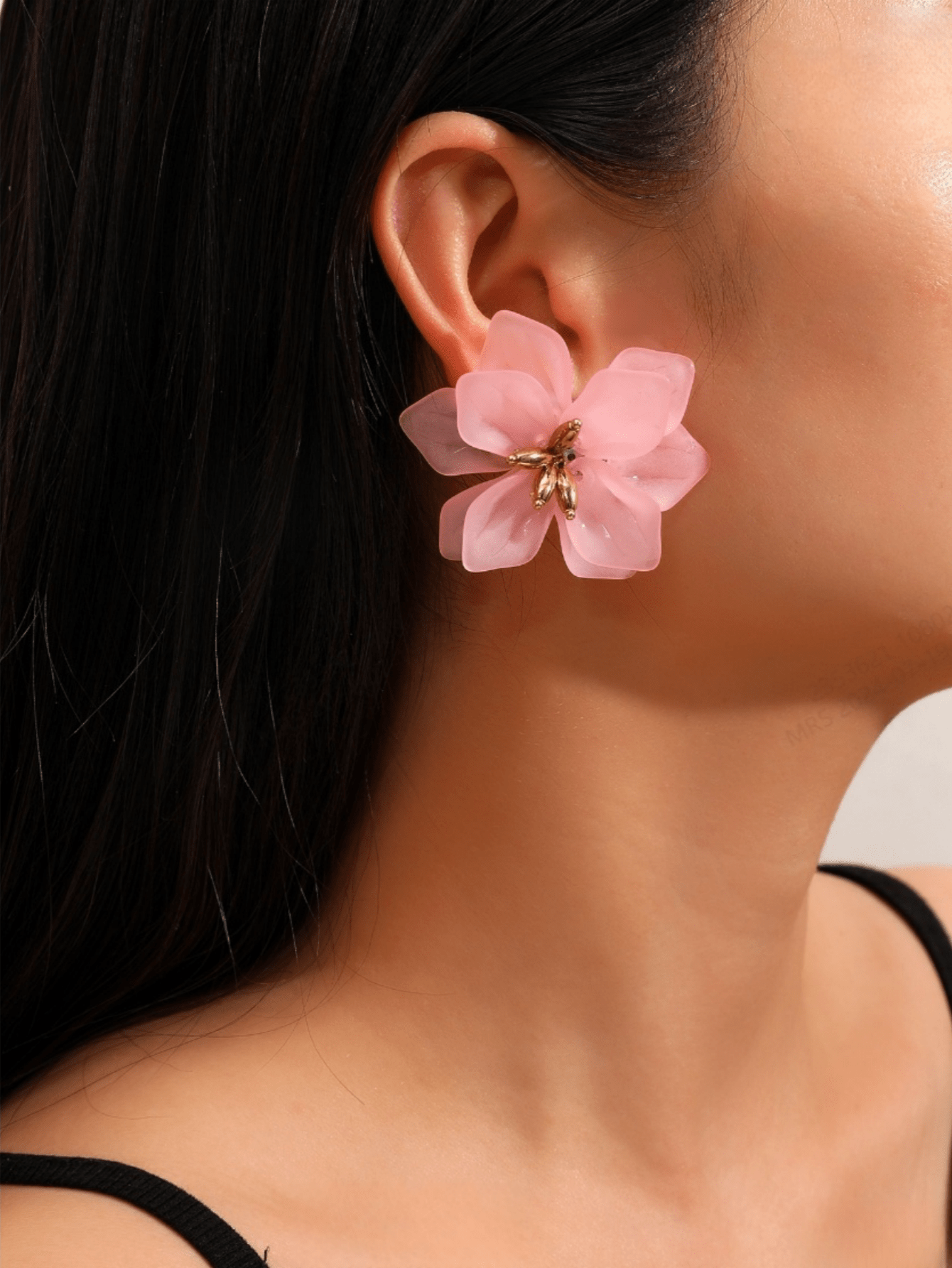1Pair Elegant 3D Floral Petal Earrings, Suitable for Daily Wear