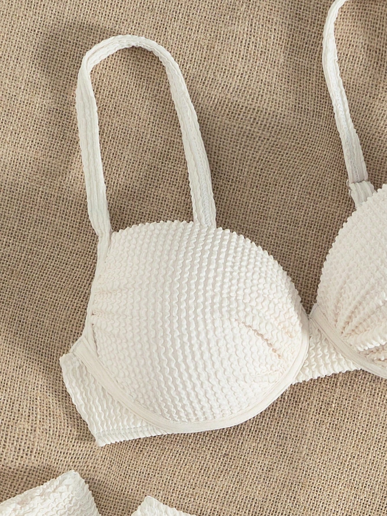 Swim Vcay 3 Pcs Women Solid High-Cut Textured Padded Bikini Set, Elegant & Romantic Summer