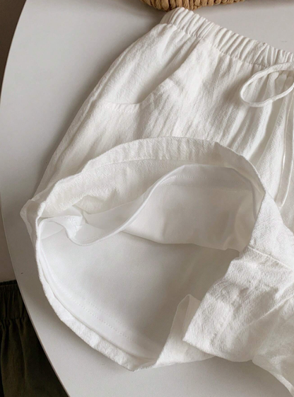 Linen Shorts - elegant & casual