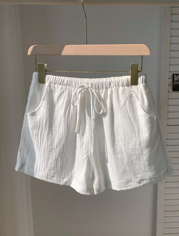 Linen Shorts - elegant & casual